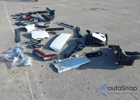 2021 Toyota Rav4 Xle z USA, uszkodzony, nr VIN 2T3P1RFV3MW189988